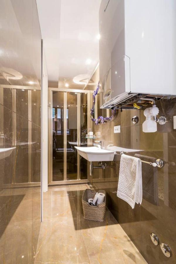 Residence Suite A Venezia Bagian luar foto