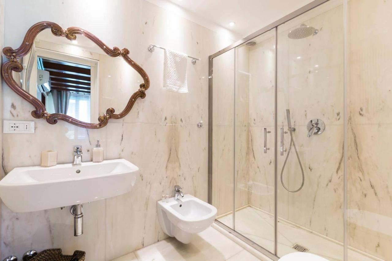 Residence Suite A Venezia Bagian luar foto
